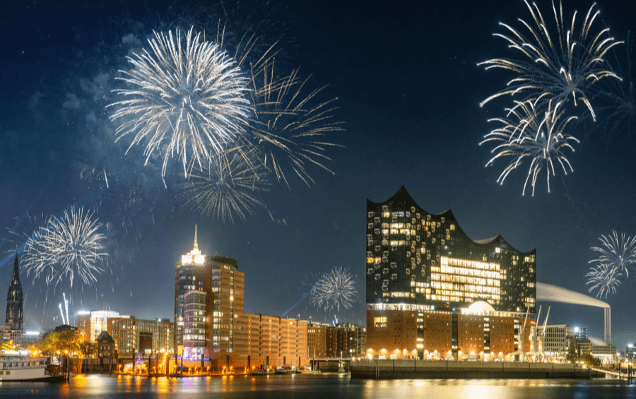 Silvester-in-Hamburg پس از دومین روز عید میلاد مسیح در 26 دسامبر، ایام کریسمس برای اکثریت مردم در آلمان به پایان می رسد، هرچند برای برخی تا 6 یا 7 ژانویه ادامه دارد